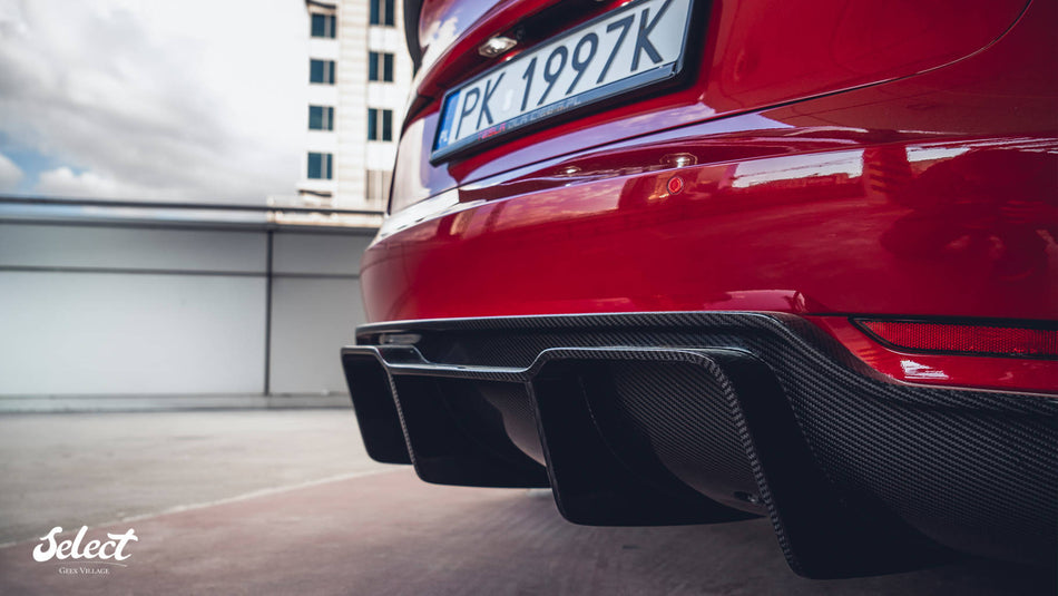 Tesla Model 3 - Rear Diffuser